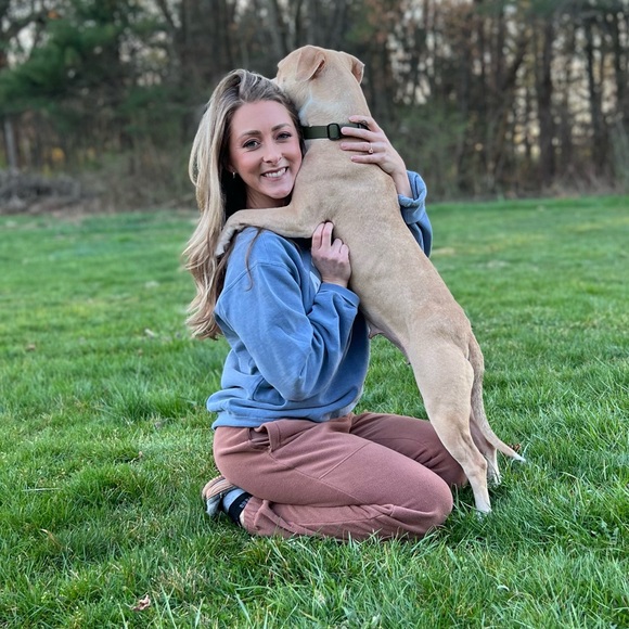 Meet your Posher, Brittany - Picture 3 of 5